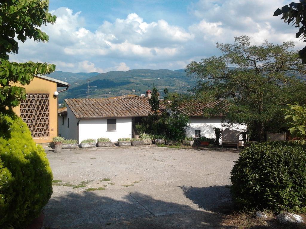 I Granai Villa Pontassieve Luaran gambar